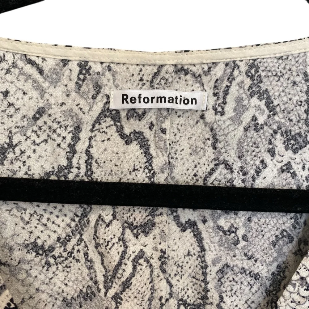New Reformation Eliana Button Down Top In Snakeskin - Picture 7 of 10